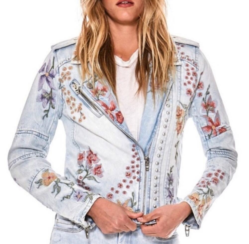 BlankNYC Studded Floral Embroidered Jean Jacket Chic Retro Couture Size XS